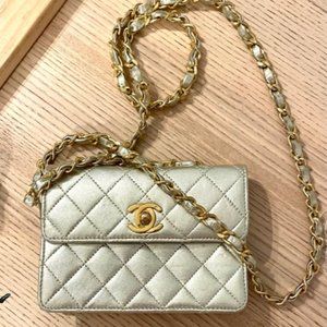 Chanel Mini Matelasse Gold chain shoulder bag